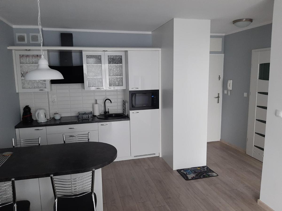 Apartament Caloroczny Blizej Morza Kolobrzeg Exterior photo