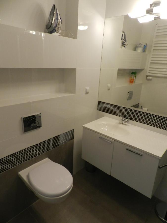 Apartament Caloroczny Blizej Morza Kolobrzeg Exterior photo